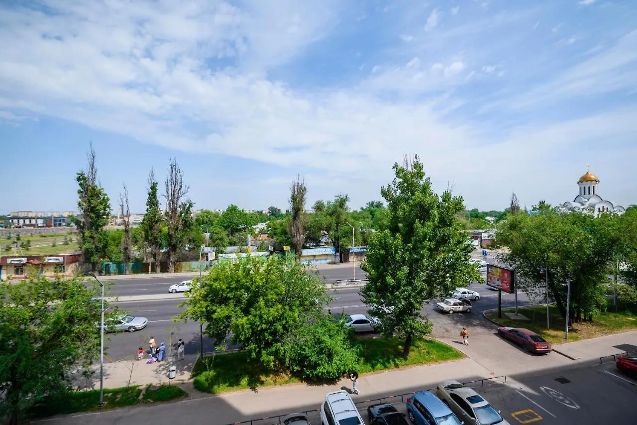Уютная Квартира В Жк Шахар Возле Трц Asia Park Алматы Апартаменты